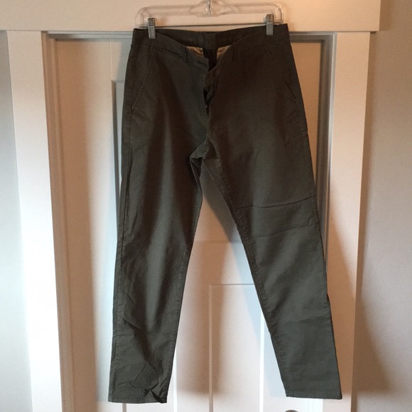 GAP Pants - GAP Women’s Khakis GAP Pants - GAP Women’s Khakis